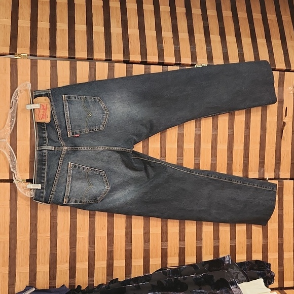 Levis 34/27 button up - Picture 3 of 5